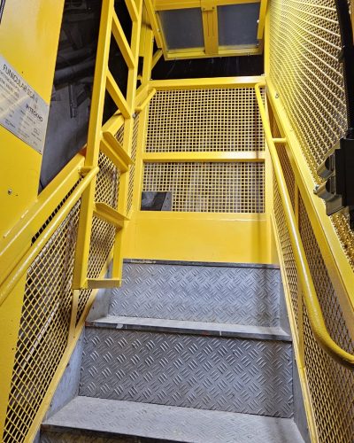 2. Funicular 6